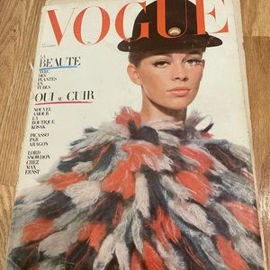 Vintage FRENCH vogue 1964 magazine